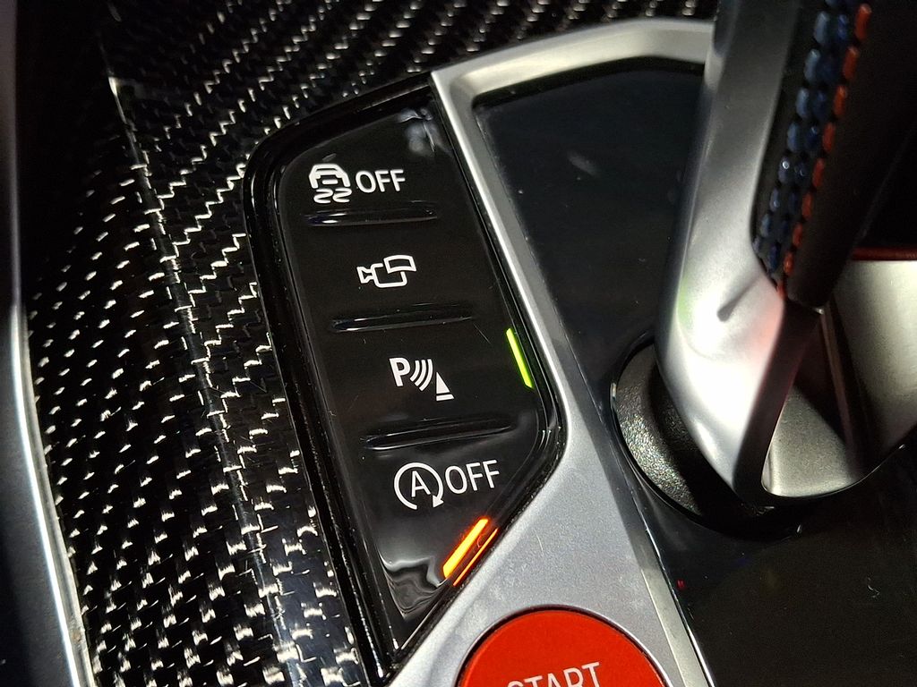 Thumbnail: 2023 BMW M4 - 22