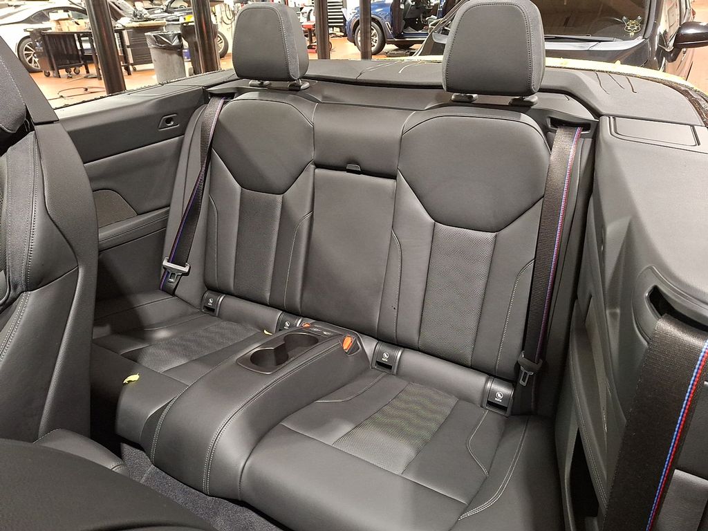 Thumbnail: 2023 BMW M4 - 8