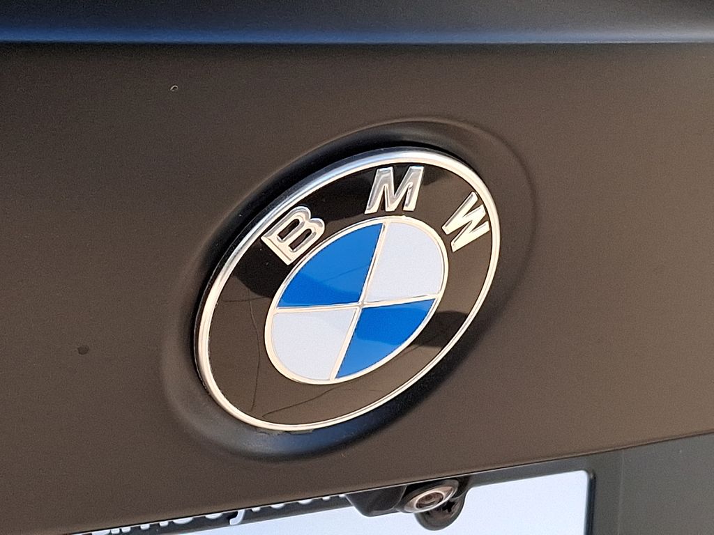 Thumbnail: 2022 BMW M3 - 29