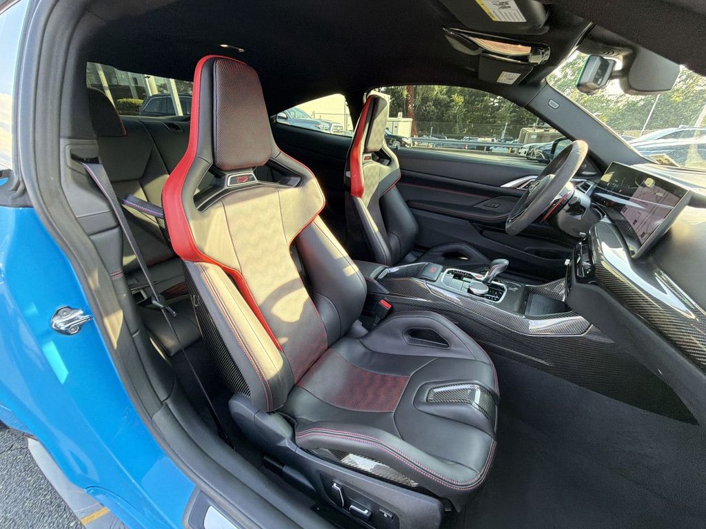 Thumbnail: 2025 BMW M4 - 11