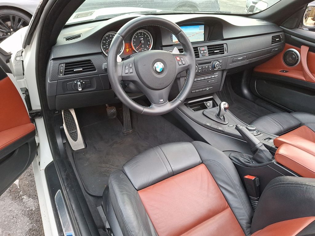 Thumbnail: 2012 BMW M3 - 2