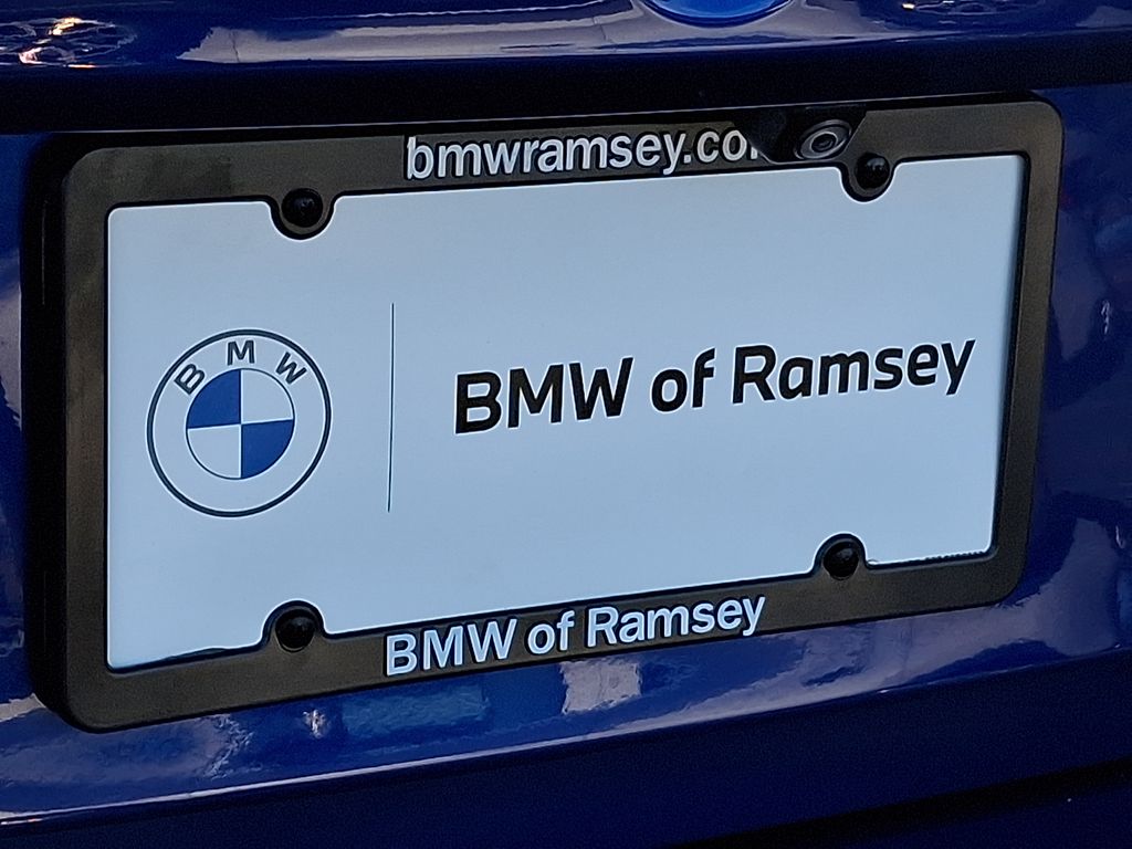 Thumbnail: 2019 BMW M5 - 31