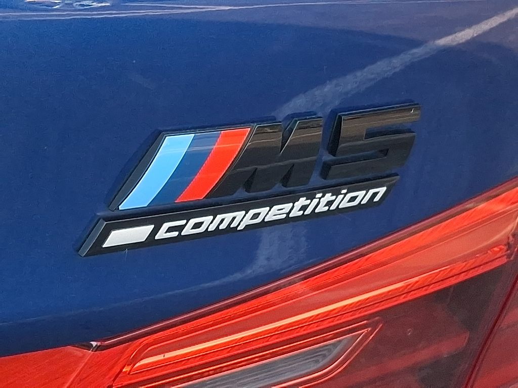 Thumbnail: 2019 BMW M5 - 6