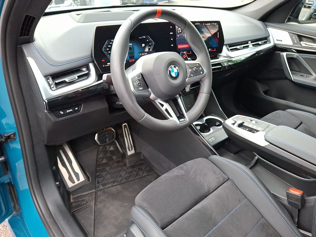 Thumbnail: 2024 BMW X1 - 2