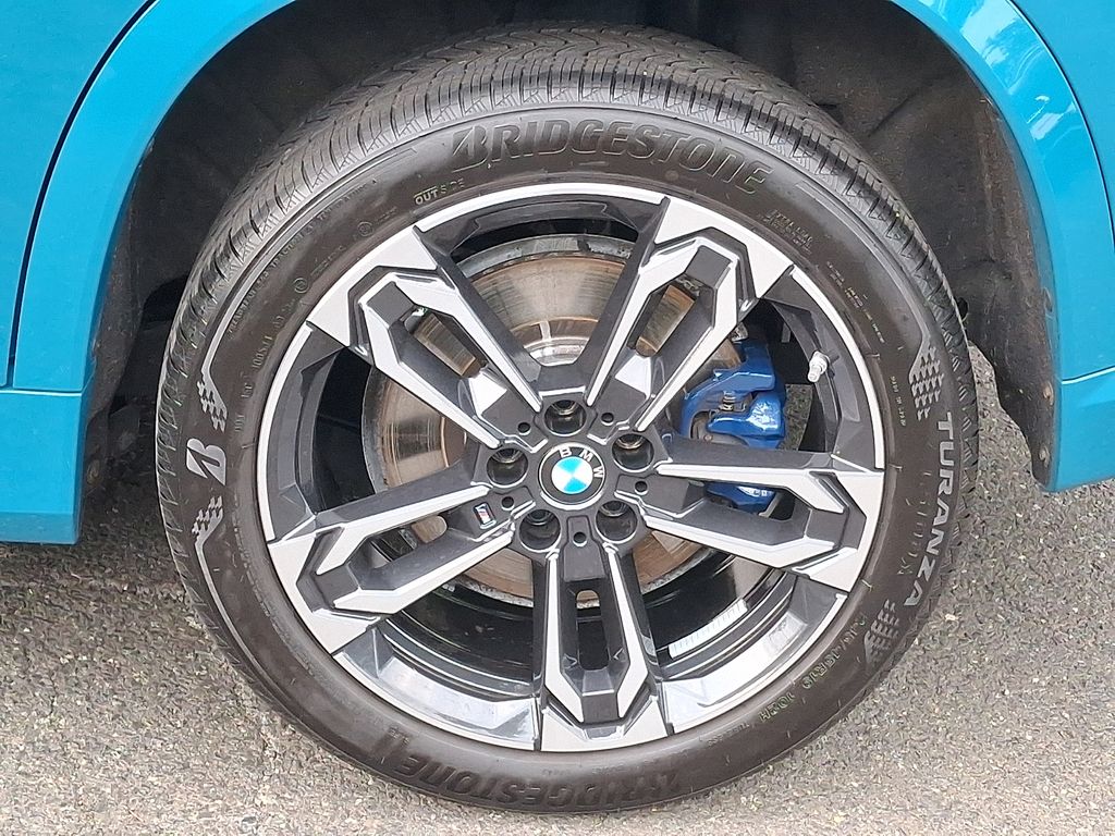 Thumbnail: 2024 BMW X1 - 8