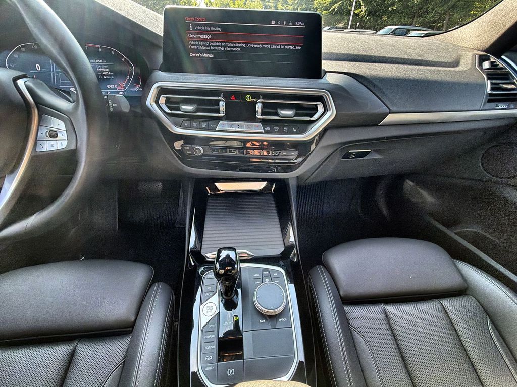 Thumbnail: 2024 BMW X3 - 14
