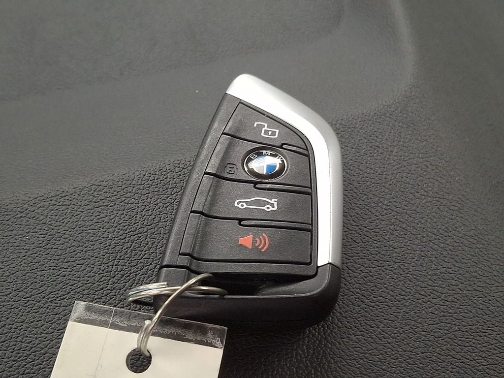 Thumbnail: 2022 BMW X3 - 13