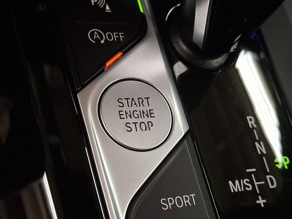 Thumbnail: 2022 BMW X3 - 25