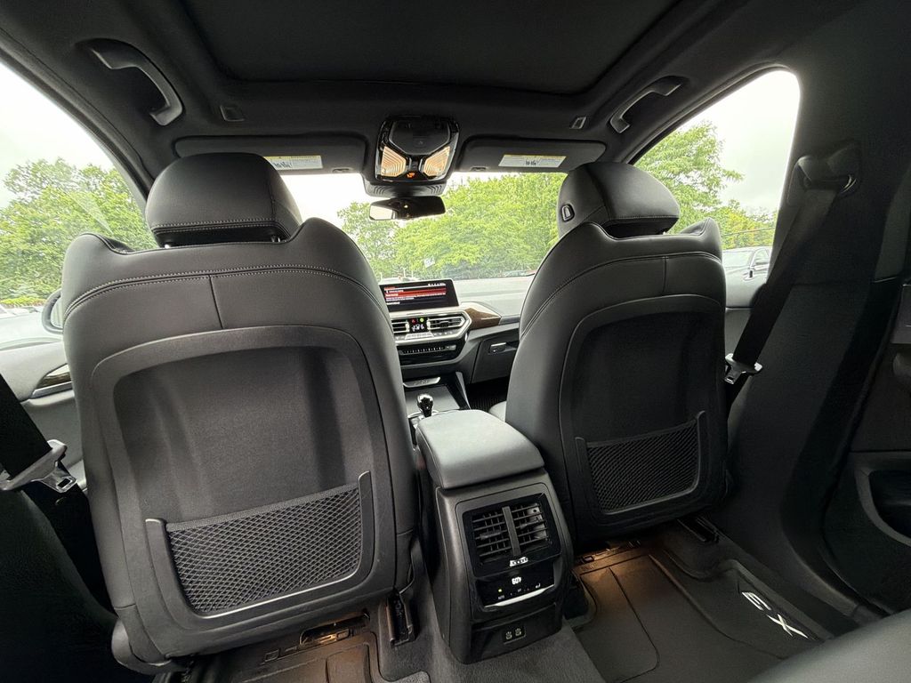 Thumbnail: 2023 BMW X3 - 12