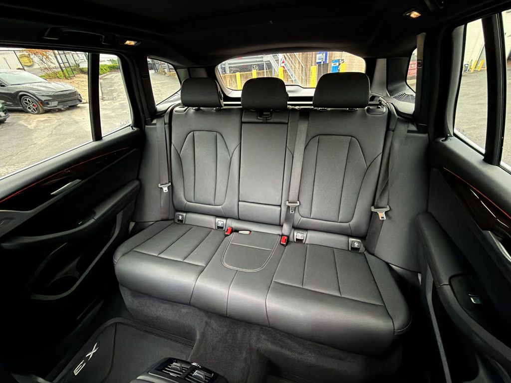 Thumbnail: 2023 BMW X3 - 27