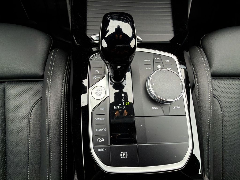 Thumbnail: 2023 BMW X3 - 14
