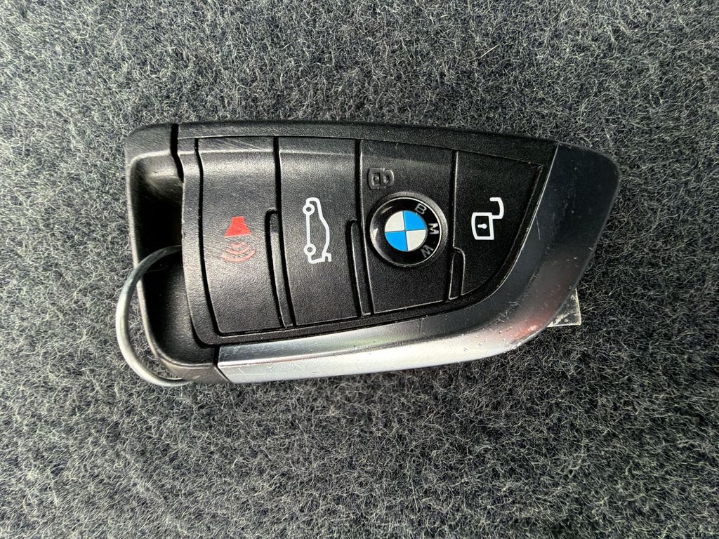 Thumbnail: 2023 BMW X3 - 29