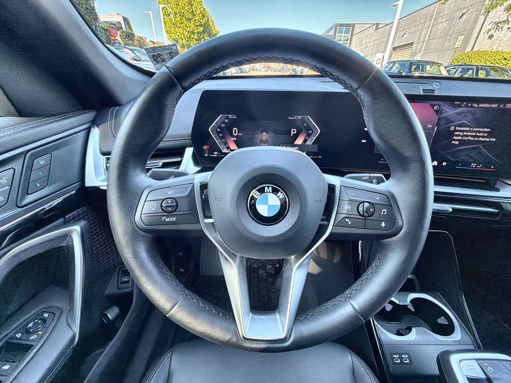 Thumbnail: 2024 BMW X1 - 10