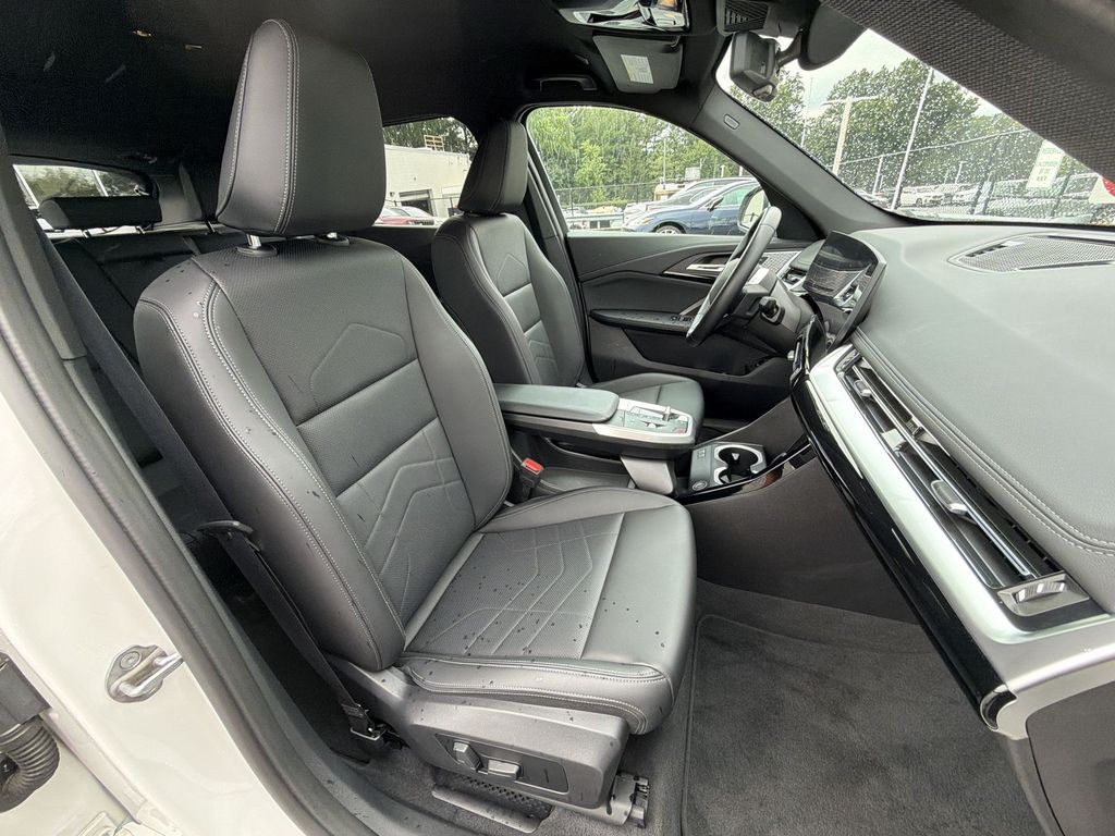 Thumbnail: 2024 BMW X1 - 29