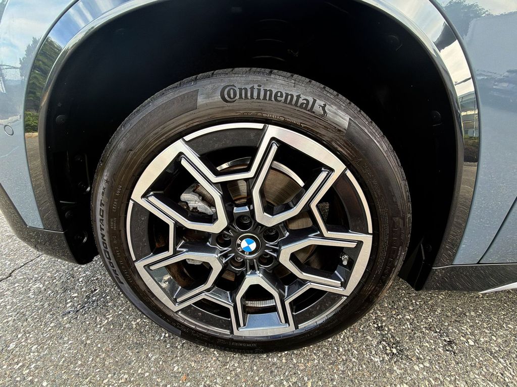 Thumbnail: 2026 BMW X1 - 8