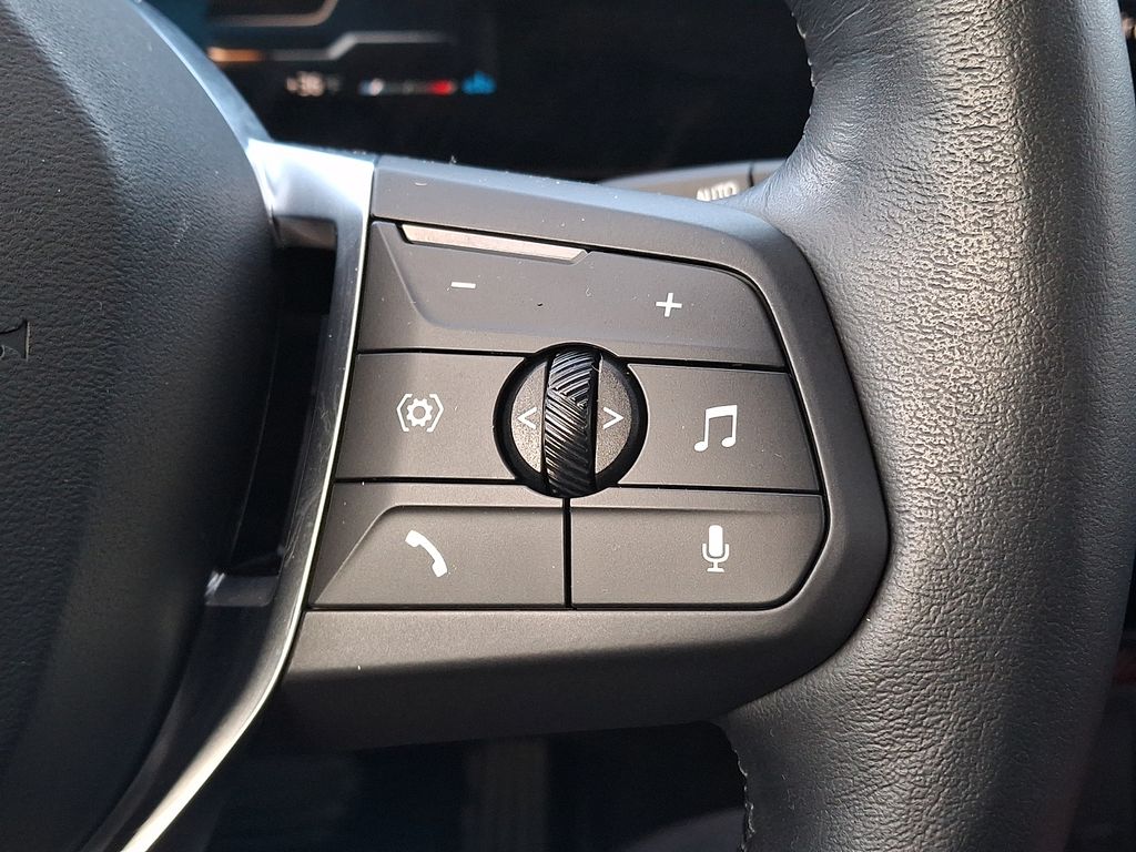 Thumbnail: 2024 BMW X1 - 18