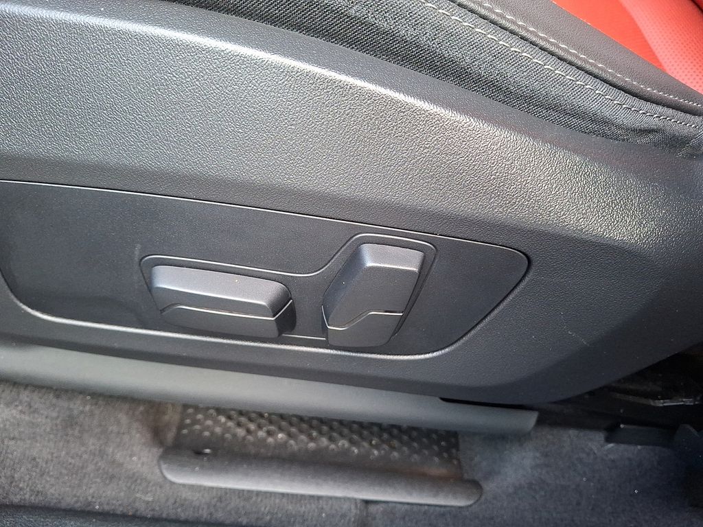 Thumbnail: 2024 BMW X1 - 14