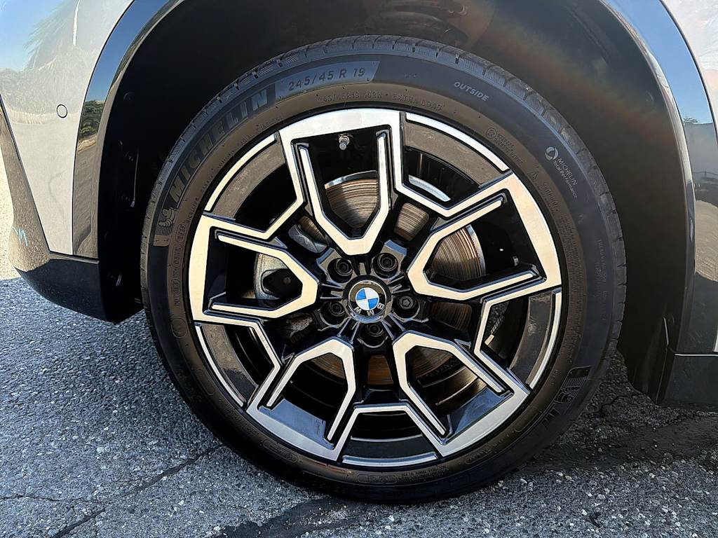 Thumbnail: 2026 BMW X1 - 8