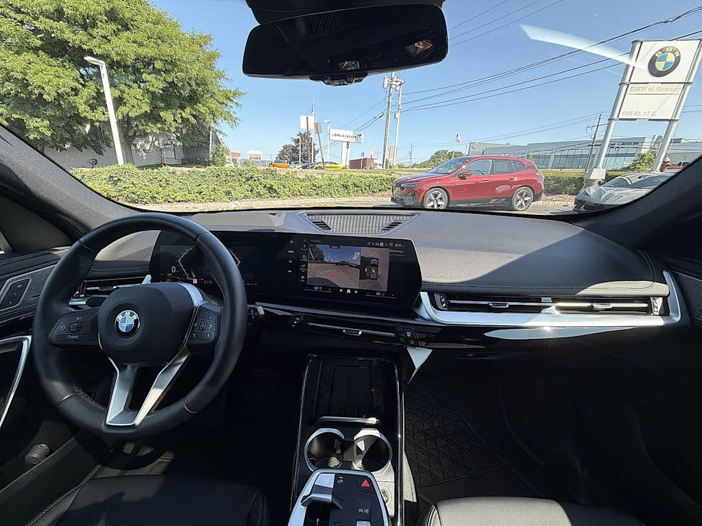 Thumbnail: 2026 BMW X1 - 2