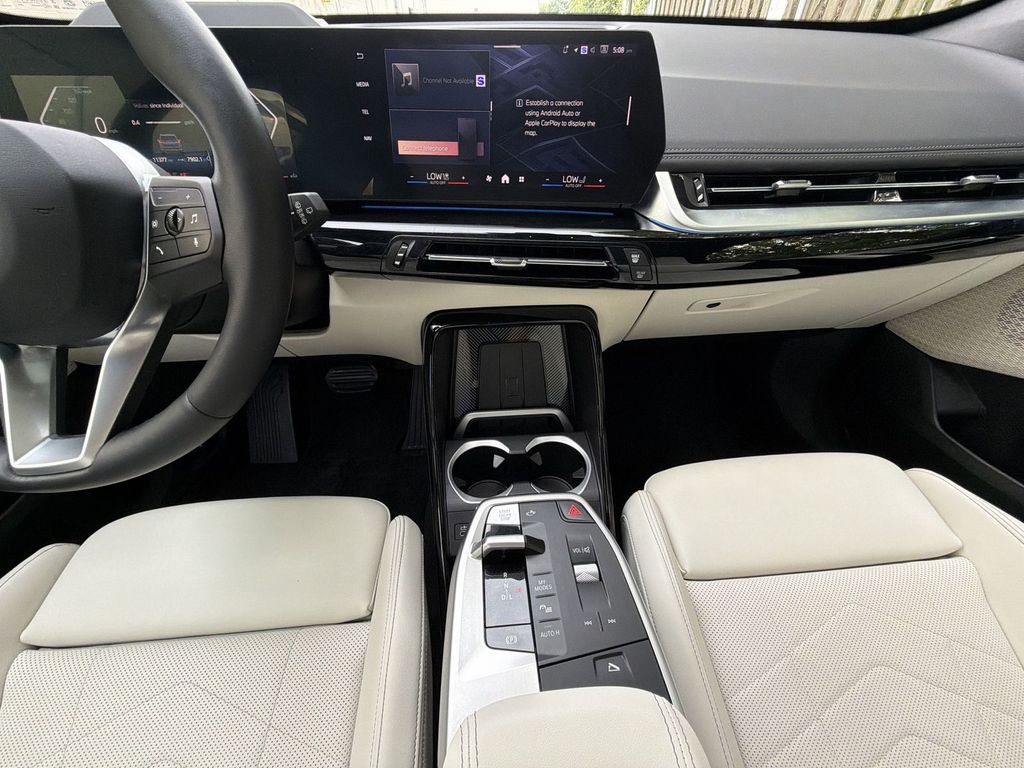 Thumbnail: 2026 BMW X1 - 14