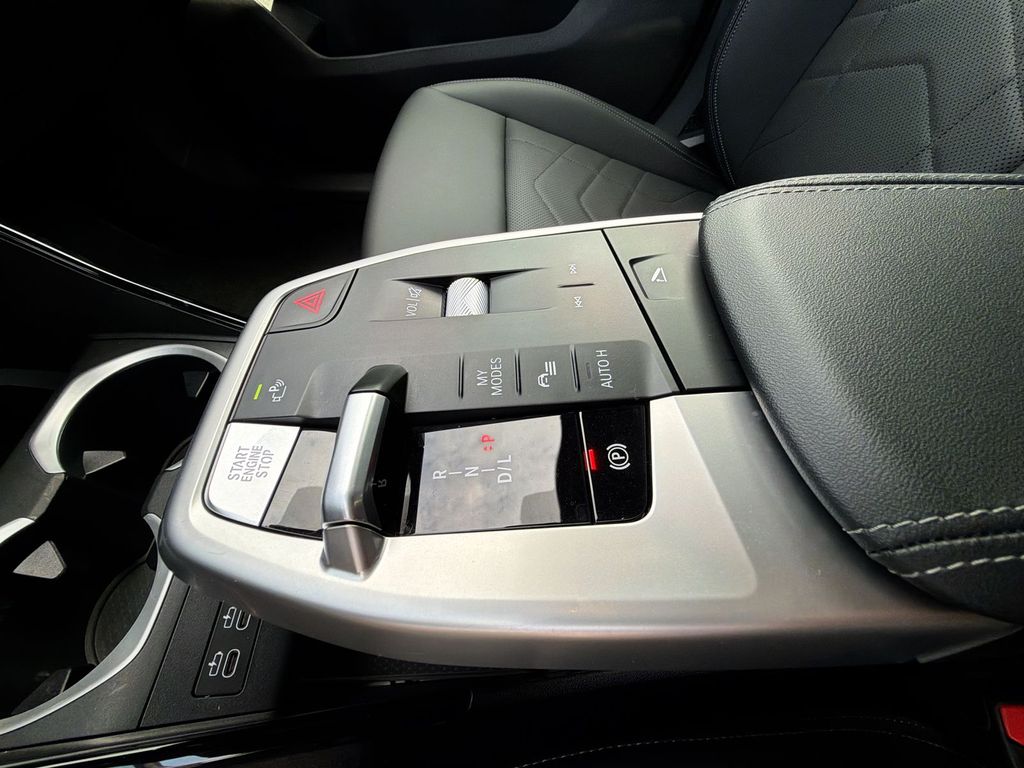 Thumbnail: 2026 BMW X1 - 16