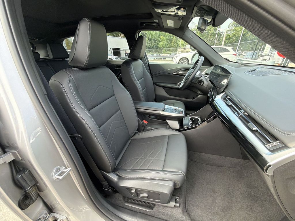 Thumbnail: 2026 BMW X1 - 27