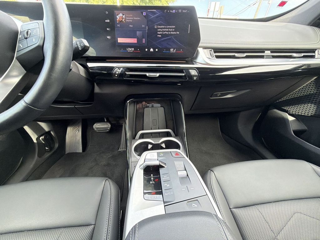 Thumbnail: 2026 BMW X1 - 14
