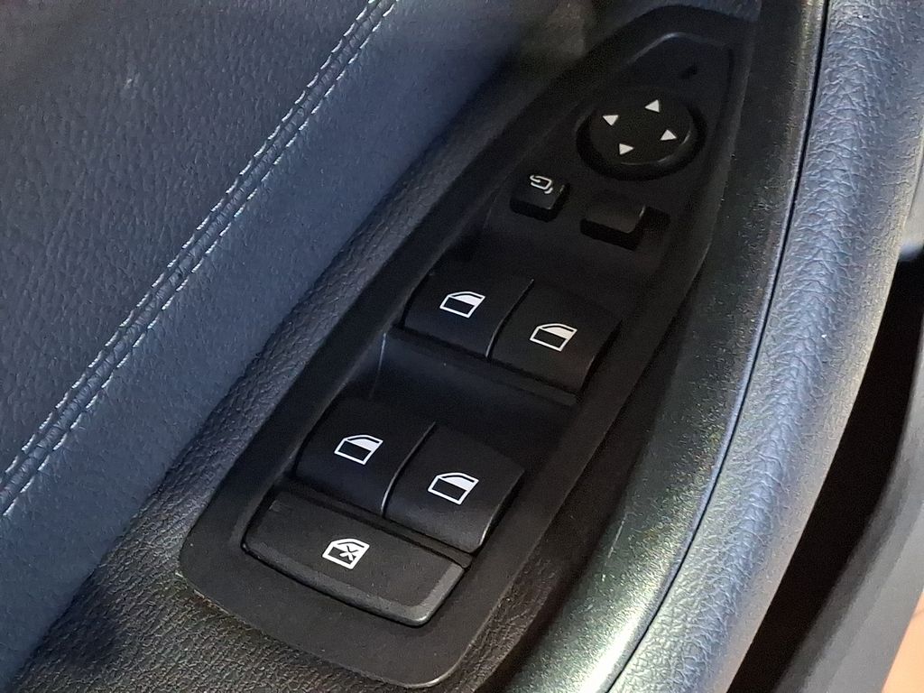Thumbnail: 2019 BMW X1 - 27