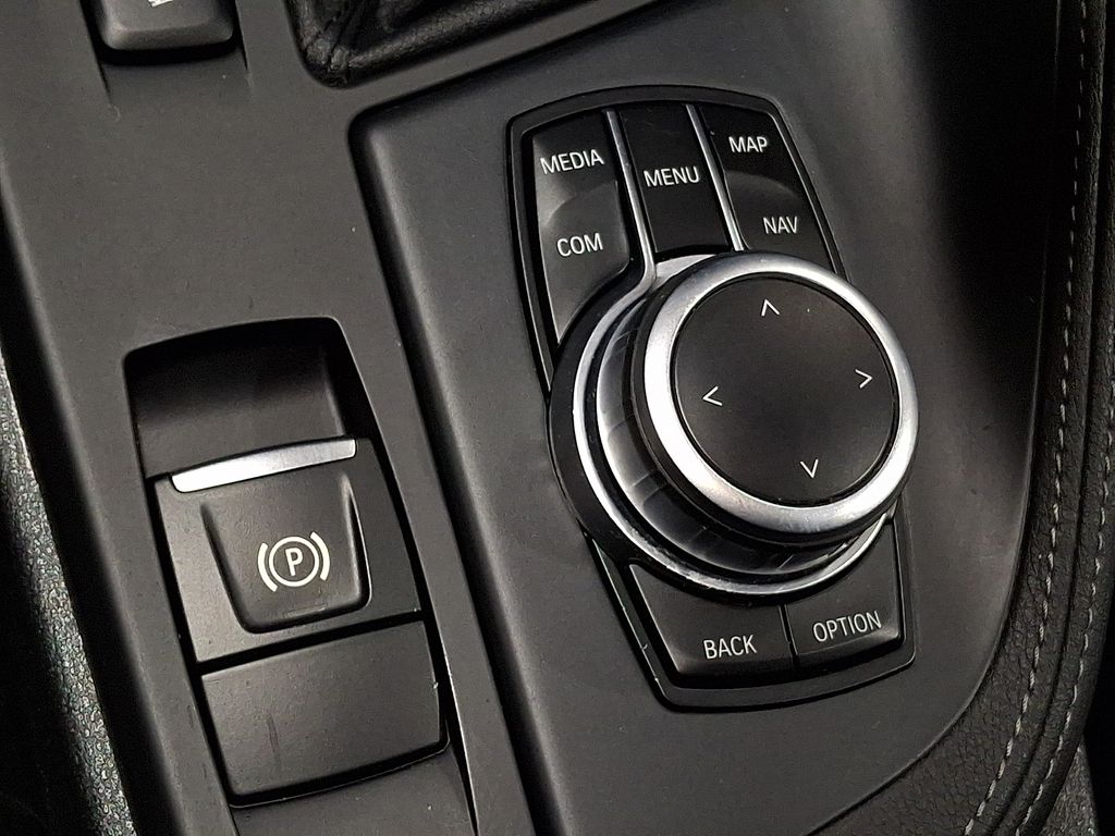 Thumbnail: 2019 BMW X1 - 24
