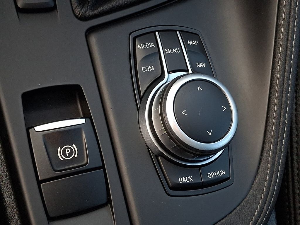 Thumbnail: 2019 BMW X1 - 25