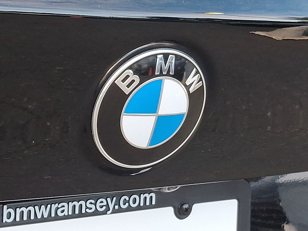 Thumbnail: 2019 BMW X1 - 29