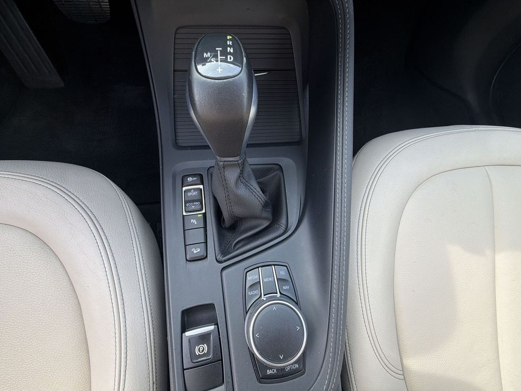 Thumbnail: 2017 BMW X1 - 14