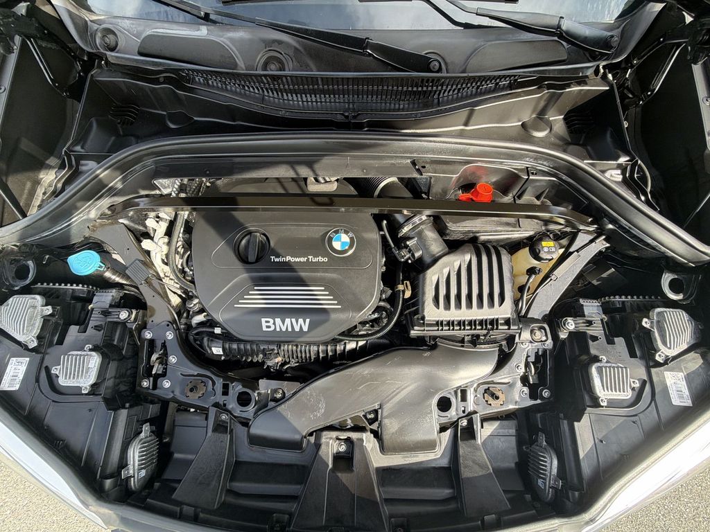 Thumbnail: 2017 BMW X1 - 8