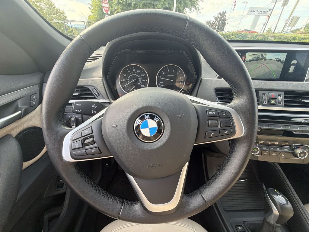 Thumbnail: 2017 BMW X1 - 9