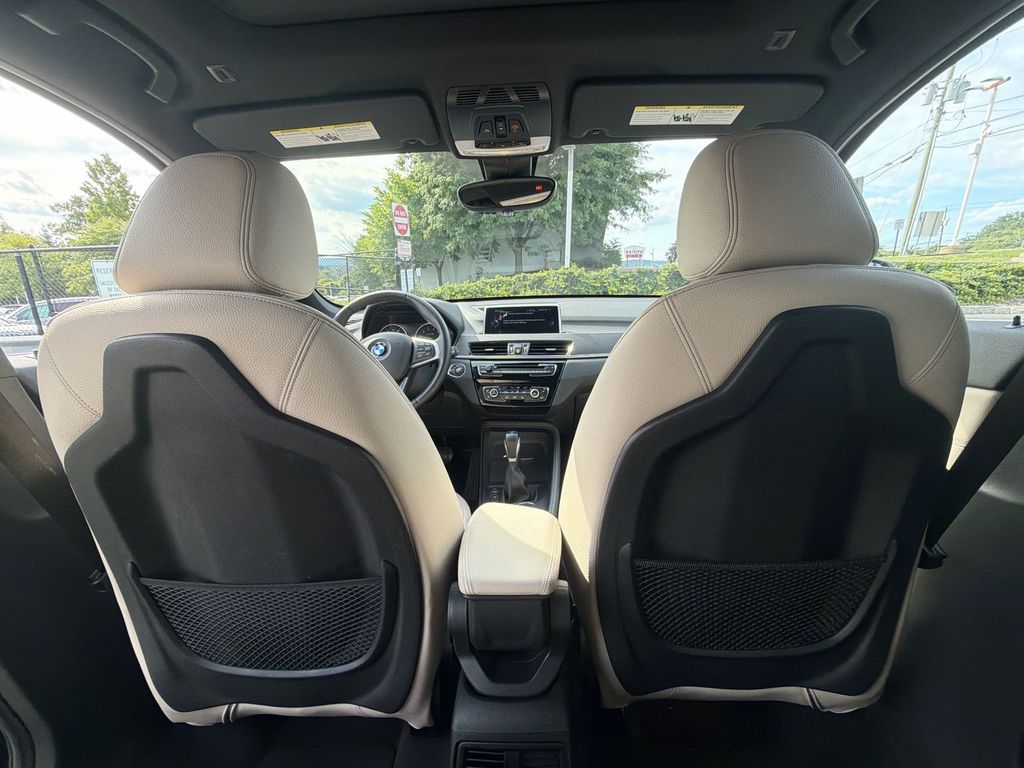 Thumbnail: 2017 BMW X1 - 12