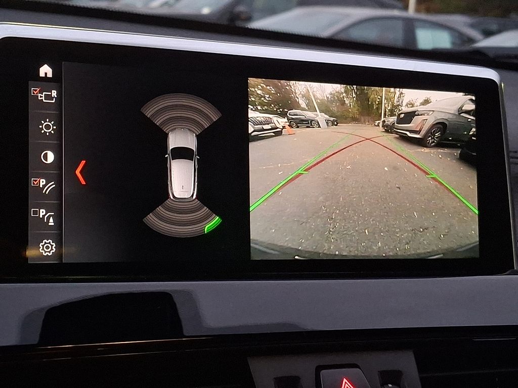 Thumbnail: 2022 BMW X2 - 20