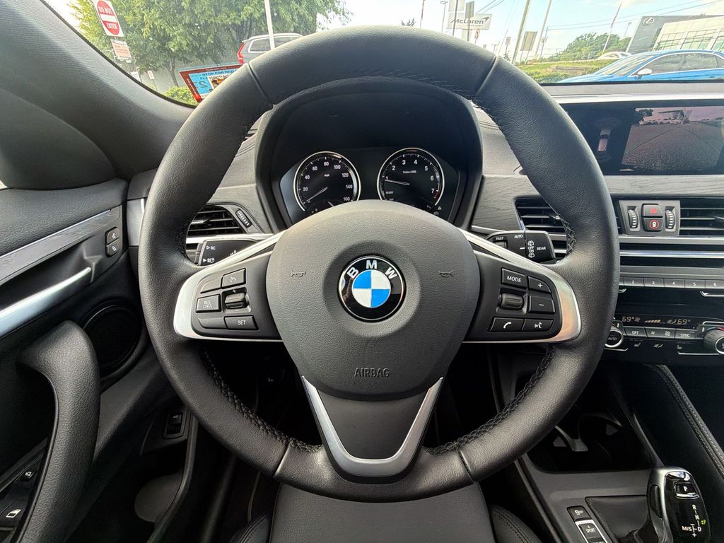 Thumbnail: 2021 BMW X2 - 10