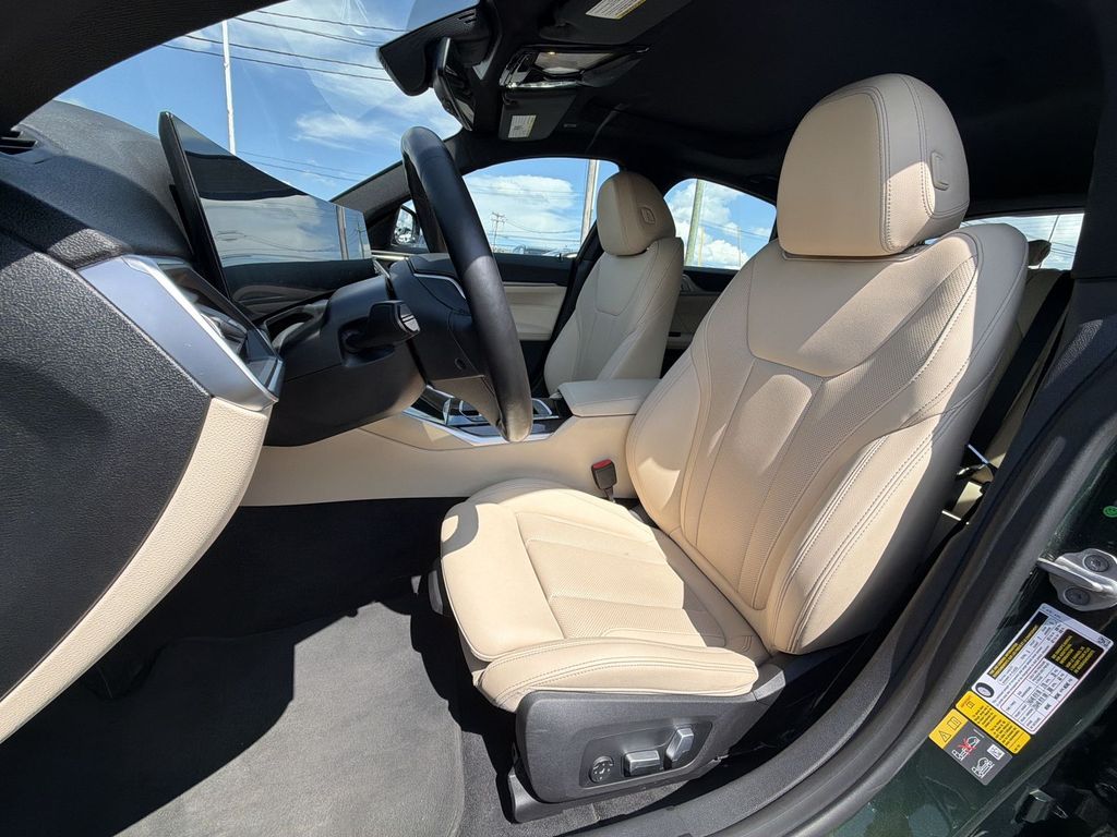 Thumbnail: 2024 BMW i4 - 11