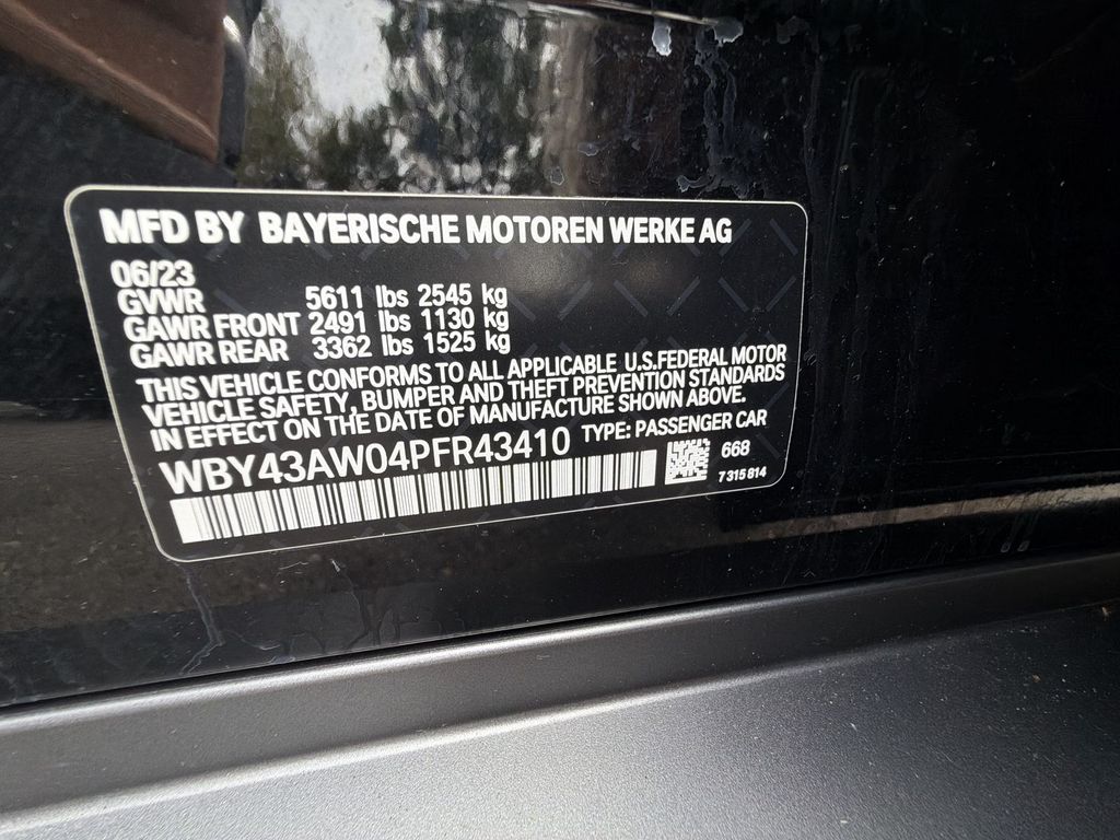 Thumbnail: 2023 BMW i4 - 19