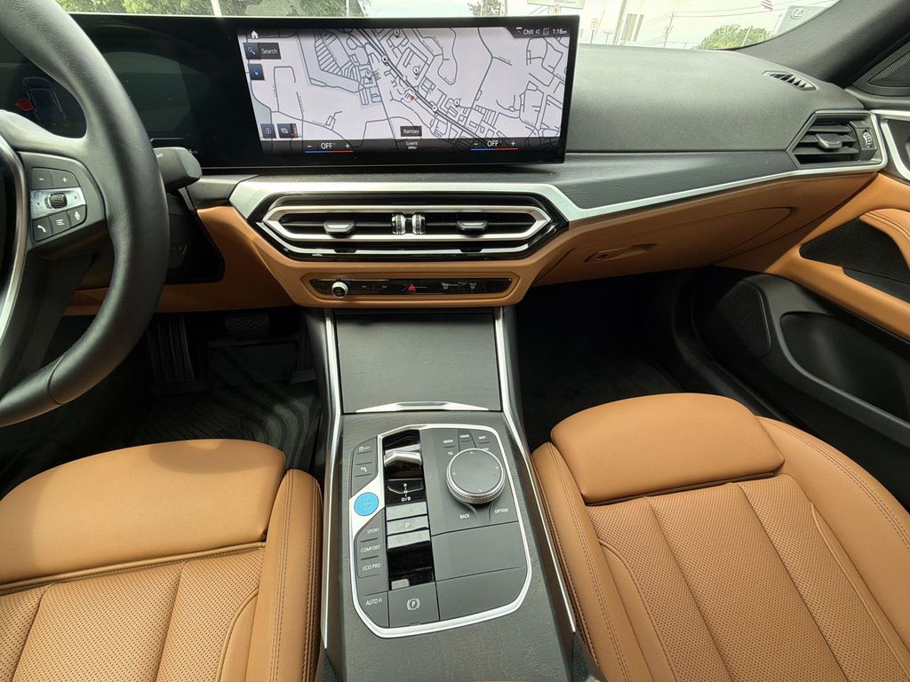 Thumbnail: 2023 BMW i4 - 14