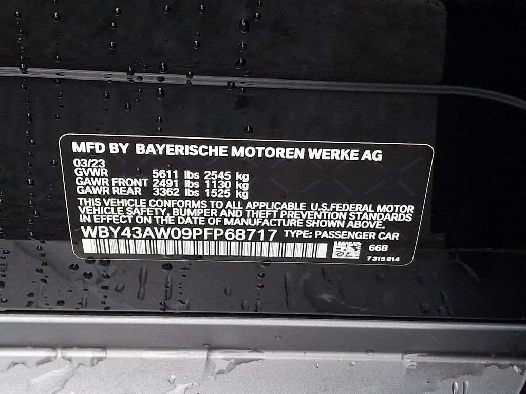 Thumbnail: 2023 BMW i4 - 13
