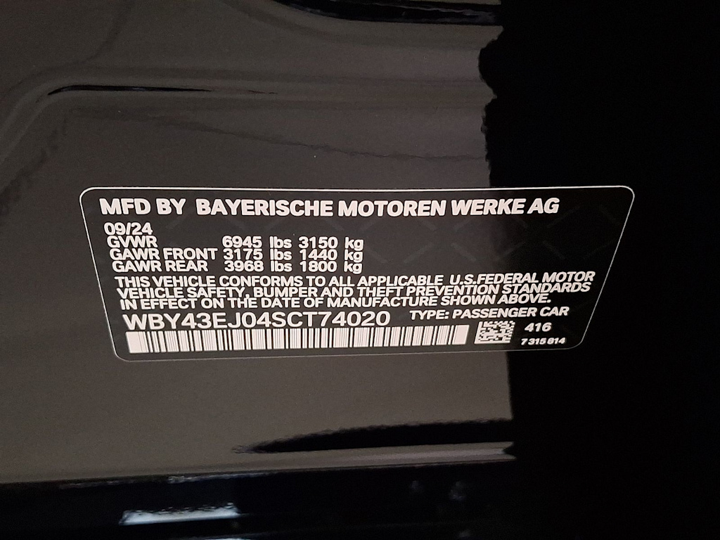 Thumbnail: 2025 BMW i7 - 24