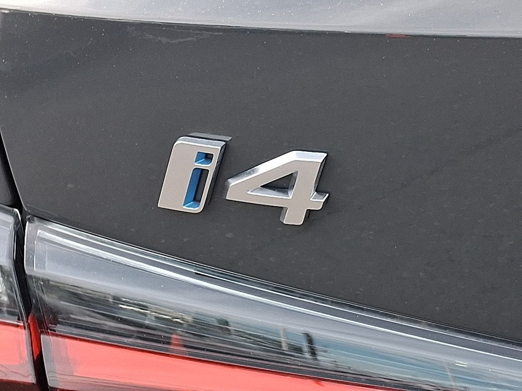 Thumbnail: 2025 BMW i4 - 28
