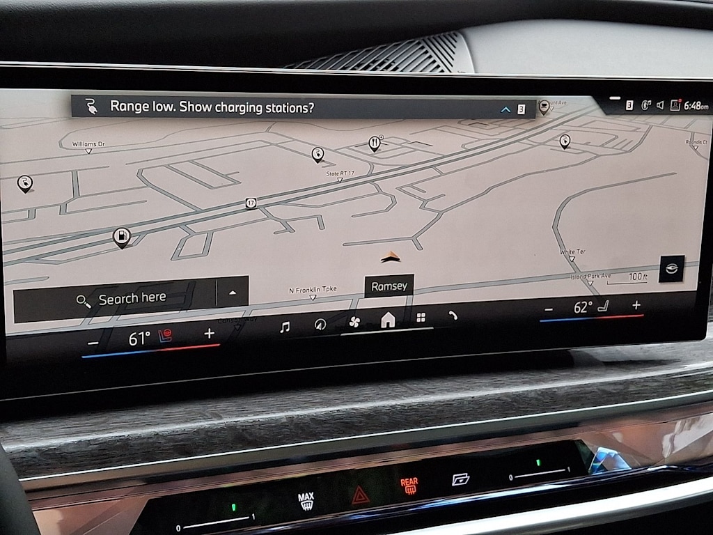 Thumbnail: 2025 BMW i7 - 8