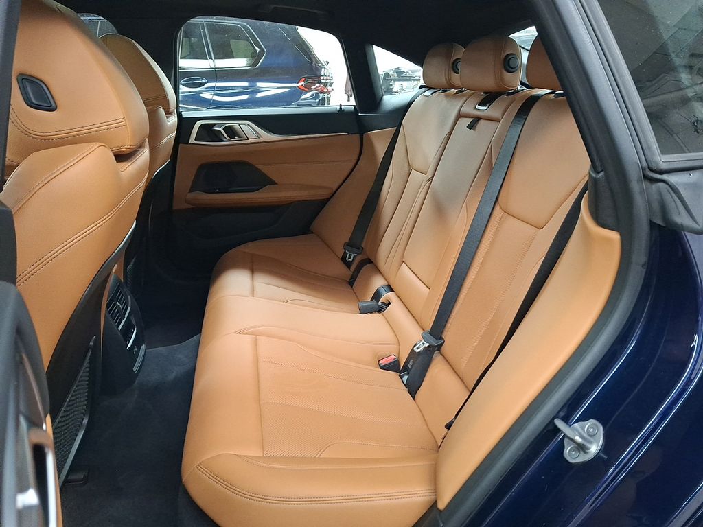 Thumbnail: 2023 BMW i4 - 7