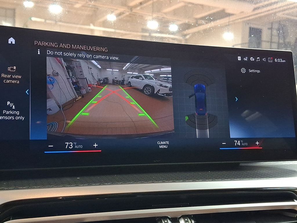 Thumbnail: 2023 BMW i4 - 19