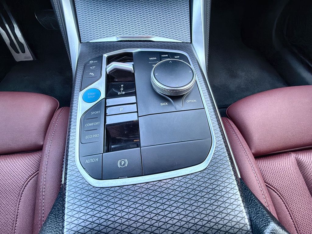 Thumbnail: 2024 BMW i4 - 15