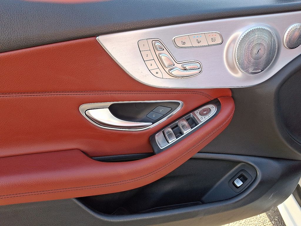 2019 Mercedes-Benz C-Class C 300 16