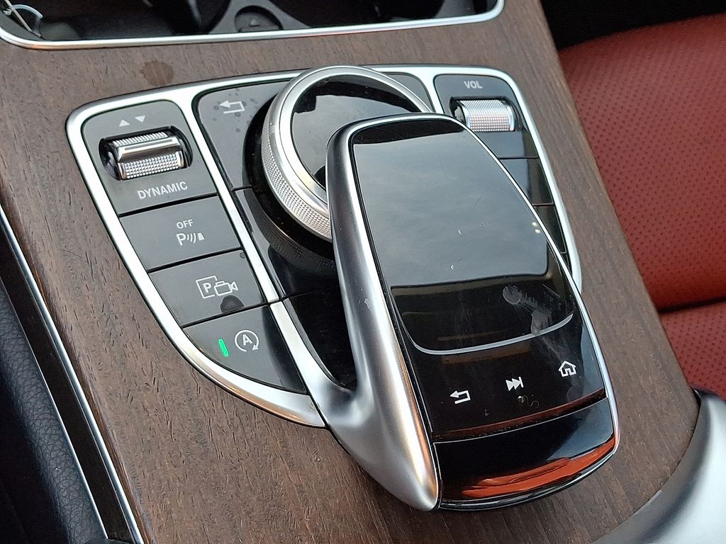 2019 Mercedes-Benz C-Class C 300 11