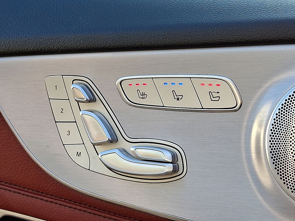2019 Mercedes-Benz C-Class C 300 25
